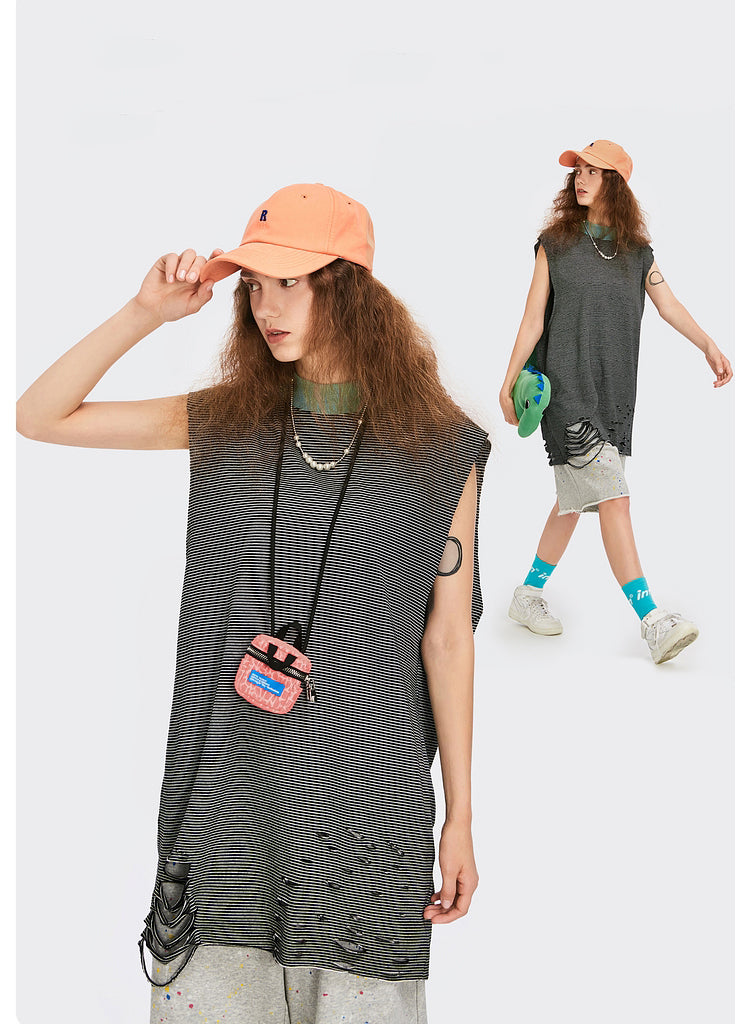"DISTRESSDE VINTAGE" VEST
