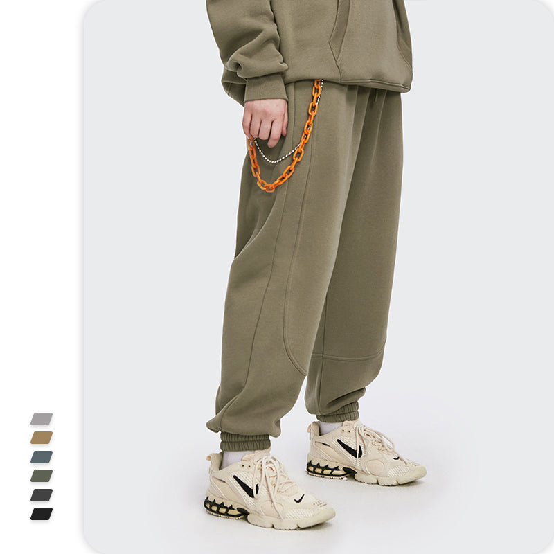 "WARM" SPORTSWEAR
